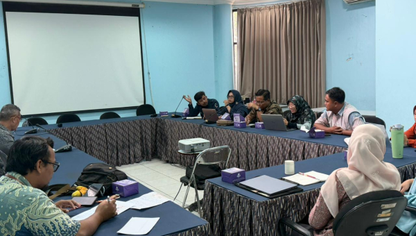 Rapat Panitia Reuni Alumni PGSD S1 dan S2